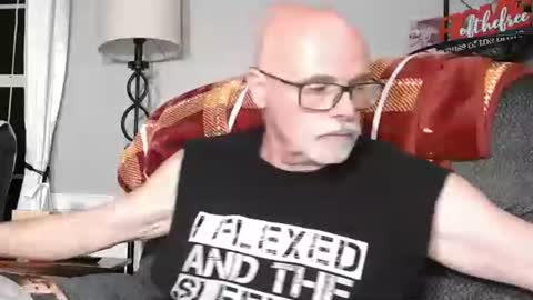 beep_b33p online show from March 3, 2026, 3:01 am