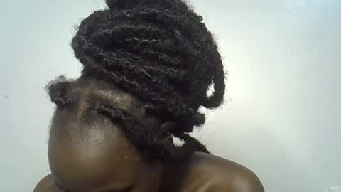 Snapshot of beeswee chatting on December 21, 2024, 5:03 am beeswee online show from December 21, 2024, 5:03 am