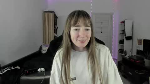 Snapshot of bekkawell chatting on September 28, 2025, 3:50 pm Lisa online show from September 28, 2025, 3:50 pm