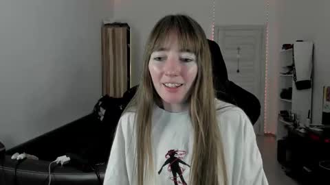 Snapshot of bekkawell chatting on October 3, 2025, 11:29 am Lisa online show from October 3, 2025, 11:29 am