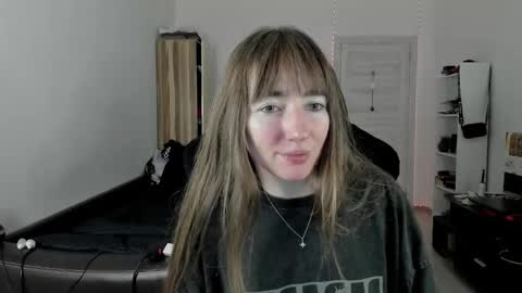 Snapshot of bekkawell chatting on October 5, 2025, 3:43 pm Lisa online show from October 5, 2025, 3:43 pm