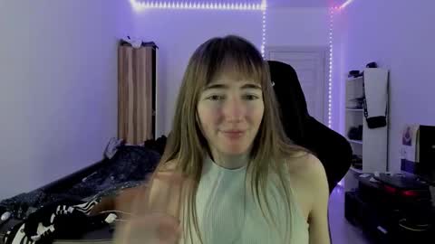 Snapshot of bekkawell chatting on October 13, 2025, 6:08 pm Lisa online show from October 13, 2025, 6:08 pm