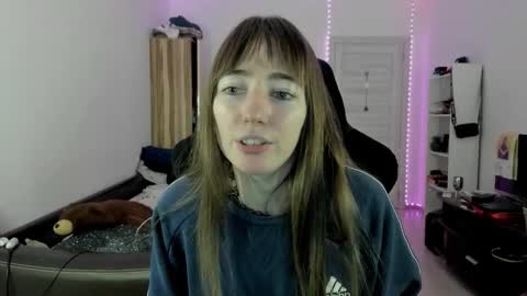 Snapshot of bekkawell chatting on October 20, 2025, 2:06 pm Lisa online show from October 20, 2025, 2:06 pm