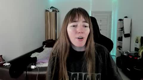 Snapshot of bekkawell chatting on October 31, 2025, 3:02 pm Lisa online show from October 31, 2025, 3:02 pm