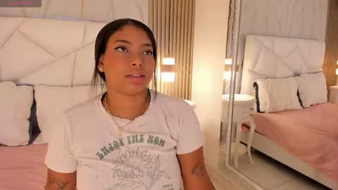 Snapshot of belacampbell chatting on November 22, 2025, 6:23 am Bela online show from November 22, 2025, 6:23 am