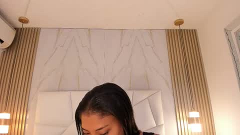 Snapshot of belacampbell chatting on November 28, 2025, 10:40 am Bela online show from November 28, 2025, 10:40 am