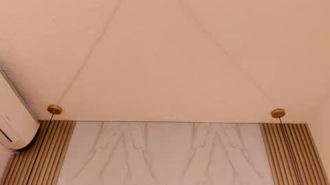 Snapshot of belacampbell chatting on December 2, 2025, 5:46 am Bela online show from December 2, 2025, 5:46 am