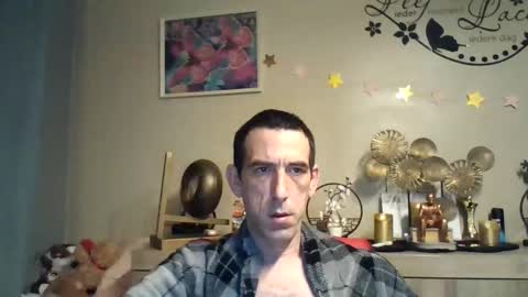 Snapshot of belgianboy33 chatting on September 23, 2025, 4:04 am Dreamcock online show from September 23, 2025, 4:04 am