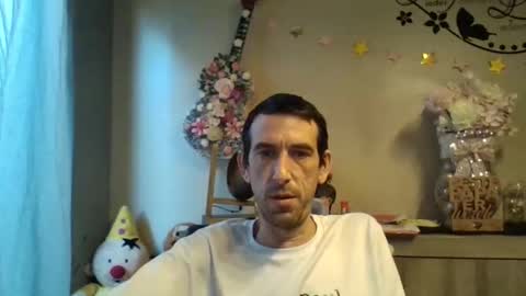 Snapshot of belgianboy33 chatting on November 7, 2025, 8:58 am Dreamcock online show from November 7, 2025, 8:58 am