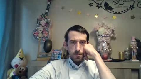 Snapshot of belgianboy33 chatting on November 13, 2025, 8:46 am Dreamcock online show from November 13, 2025, 8:46 am