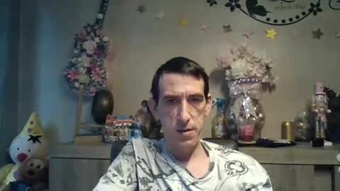 Snapshot of belgianboy33 chatting on November 14, 2025, 8:35 am Dreamcock online show from November 14, 2025, 8:35 am