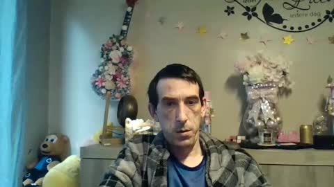 Snapshot of belgianboy33 chatting on November 23, 2025, 9:53 am Dreamcock online show from November 23, 2025, 9:53 am