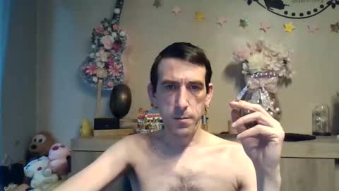 Snapshot of belgianboy33 chatting on December 1, 2025, 8:30 am Dreamcock online show from December 1, 2025, 8:30 am