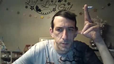 Snapshot of belgianboy33 chatting on January 14, 2026, 7:47 am Dreamcock online show from January 14, 2026, 7:47 am