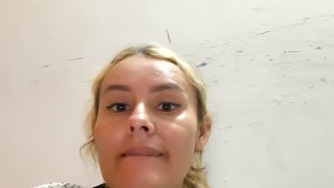 Snapshot of belinda8912 chatting on July 3, 2026, 5:36 am belinda8912 online show from July 3, 2026, 5:36 am