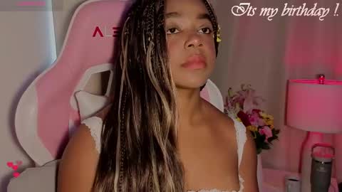 Snapshot of belkis_mills chatting on May 12, 2026, 4:04 pm Belkis online show from May 12, 2026, 4:04 pm