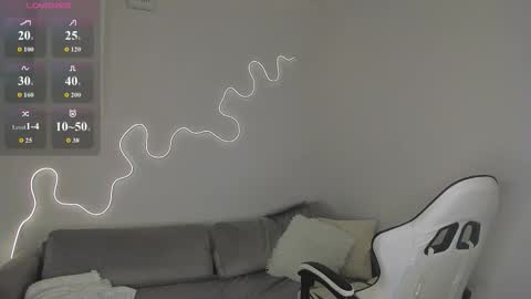 Snapshot of bella__sss chatting on February 20, 2026, 6:26 am Hi I am Bella online show from February 20, 2026, 6:26 am