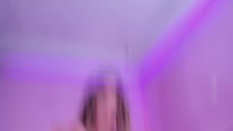 isabella online show from February 1, 2025, 1:34 am