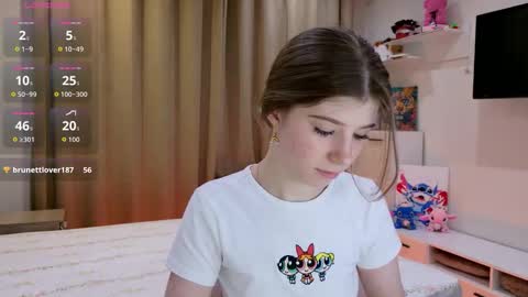 Snapshot of bella_amoury chatting on March 27, 2026, 11:26 pm Bella online show from March 27, 2026, 11:26 pm