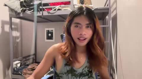 bella_bliss14 online show from August 1, 2026, 2:49 pm