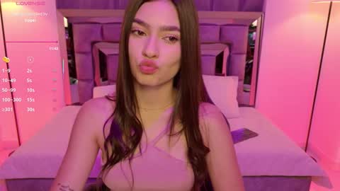 Bella  online show from November 26, 2025, 3:29 am