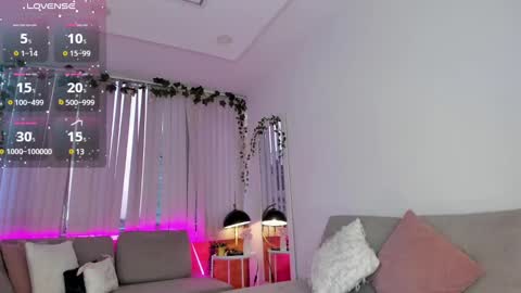 Snapshot of bella_es chatting on March 4, 2025, 8:16 pm Onlyfans isa bella 23 online show from March 4, 2025, 8:16 pm