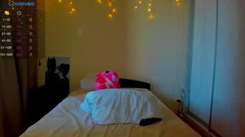 Snapshot of bella_foryou chatting on February 26, 2025, 4:03 am NastyaThere are legends that in this room all your wishes can come true  Private is Open online show from February 26, 2025, 4:03 am