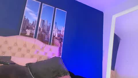 Snapshot of bella_lr chatting on June 6, 2026, 2:05 am Valentina online show from June 6, 2026, 2:05 am