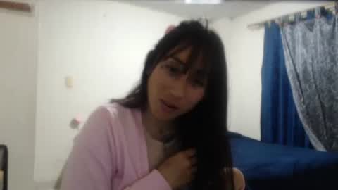 Snapshot of bella_luna34 chatting on February 13, 2026, 4:08 am bella_luna34 online show from February 13, 2026, 4:08 am