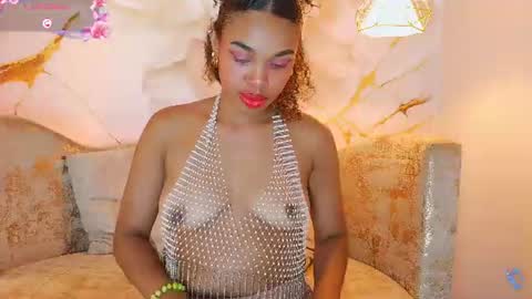 Snapshot of bella_moonlight_cr chatting on July 6, 2026, 3:47 am BELLA online show from July 6, 2026, 3:47 am