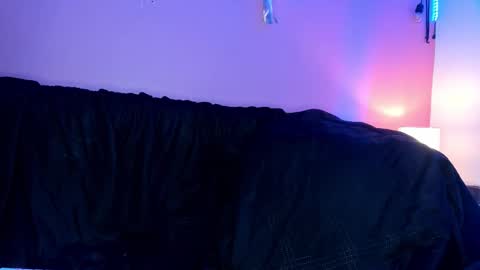 Snapshot of bella_ponce1 chatting on November 11, 2025, 3:23 pm Bella Ponce online show from November 11, 2025, 3:23 pm