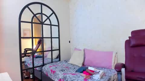 Bella Riviera online show from October 22, 2025, 12:05 pm