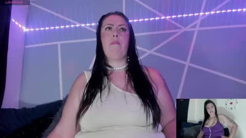 Bella Smit1 online show from April 21, 2026, 2:51 am