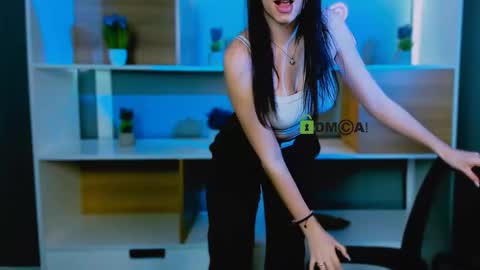 Snapshot of bella_sunshine1 chatting on March 19, 2026, 3:38 pm alexa online show from March 19, 2026, 3:38 pm