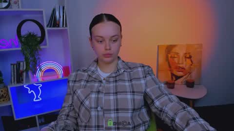 Snapshot of bella_sunshine1 chatting on March 23, 2026, 12:42 pm alexa online show from March 23, 2026, 12:42 pm