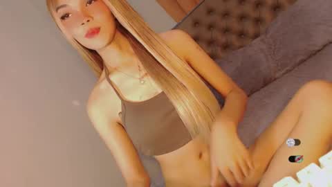 Snapshot of bella_tara chatting on February 11, 2026, 4:28 am Bella online show from February 11, 2026, 4:28 am