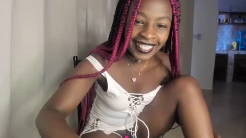 Bella sweetpea online show from January 29, 2025, 6:22 am