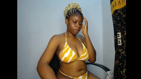 Snapshot of bellababy7 chatting on April 28, 2026, 2:27 am bella online show from April 28, 2026, 2:27 am