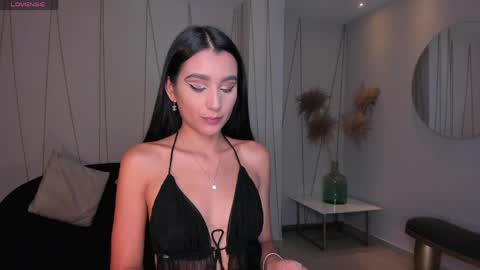 Snapshot of bellacarteer_ chatting on April 21, 2026, 8:34 pm Bella C online show from April 21, 2026, 8:34 pm