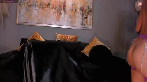 Snapshot of bellacarteer_ chatting on April 30, 2026, 8:57 pm Bella C online show from April 30, 2026, 8:57 pm