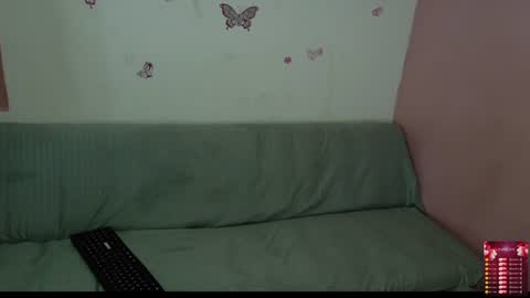 Bella online show from June 23, 2026, 3:15 am