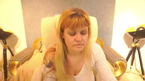 Bella online show from May 18, 2026, 4:07 am