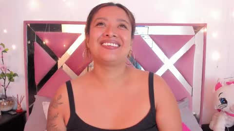 Snapshot of bellalumi chatting on June 5, 2026, 6:09 am bellalumi online show from June 5, 2026, 6:09 am