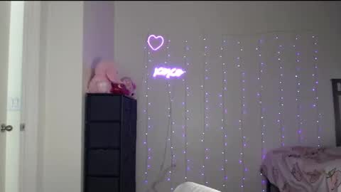 Bella Monroe online show from January 23, 2025, 2:44 am