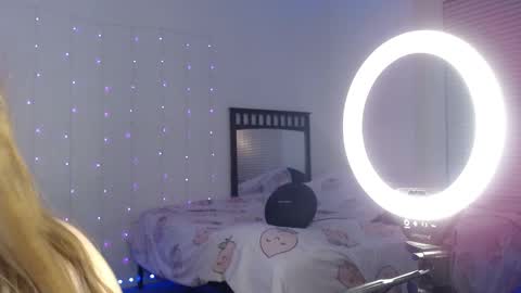 Bella Monroe online show from February 14, 2025, 7:49 am