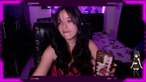 Bella Monteluna online show from December 19, 2025, 1:01 am