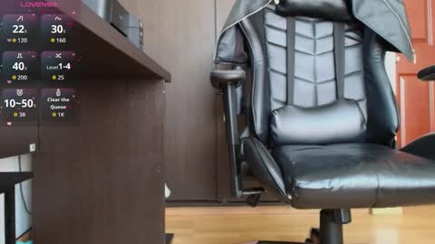 Camille  online show from January 9, 2026, 10:00 pm