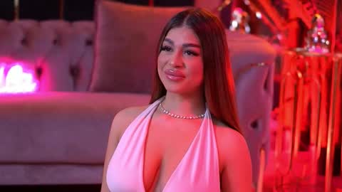 Bella online show from February 12, 2026, 6:58 pm