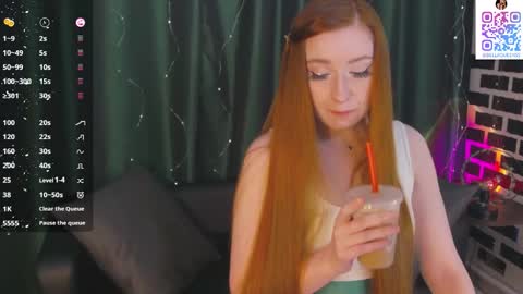 Bella online show from December 4, 2025, 9:18 am