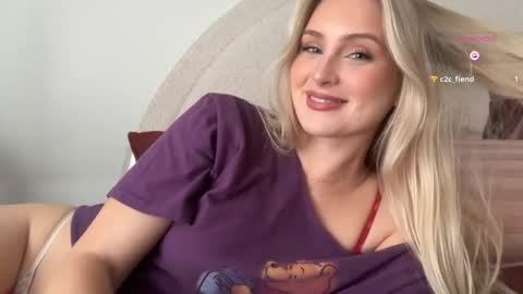 Isabella Ryder online show from June 5, 2026, 8:47 pm